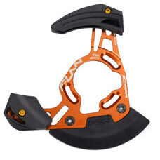 FUNN, CHAIN GUIDE, ZIPPA DH CHAIN GUIDE, AL-6061 Full CNC back plate,AL-7075 pully,incl. BB mount Adaptor, Tooth Capacity:32T~38T - ISCG05/External BB mount (with adaptor), Ano. Orange/Black